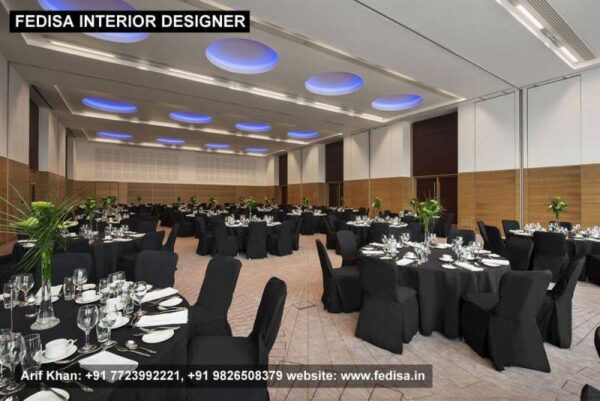 Hotel Furniture Outdoor Dining Table Motel Furniture A Room With A King Size Bed
